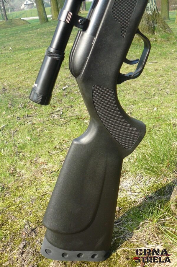 vazdusna puska lb600 sa optikom 4.5mm