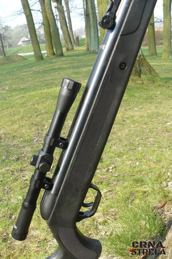 vazdusna puska lb600 sa optikom 4.5mm