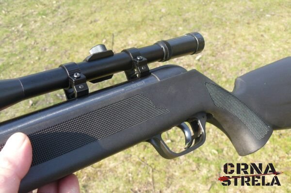 vazdusna puska lb600 sa optikom 4.5mm